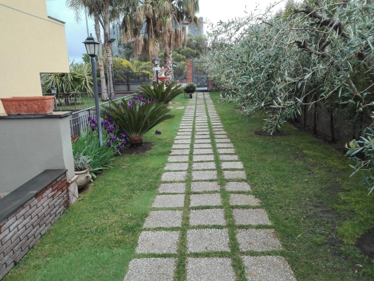 San Pietro Clarenza B&B Villa Salome' מראה חיצוני תמונה